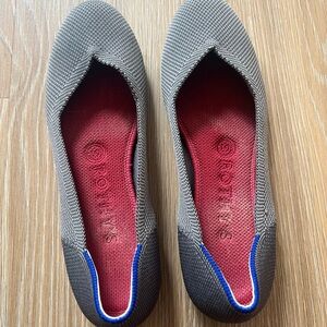 Rothy's Women's Gray Round Toe Slip On Ballet Shoes Flats Sz 7.5 Washable